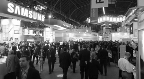 Nokia onthult een nieuwe telefoon van €15 op MWC 2013 - zwartwit