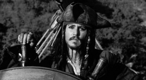 5 lessen in gebruikservaring van Johnny Depp - zwartwit