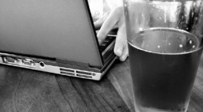 Social Media is verslavender dan alcohol of tabak - zwartwit